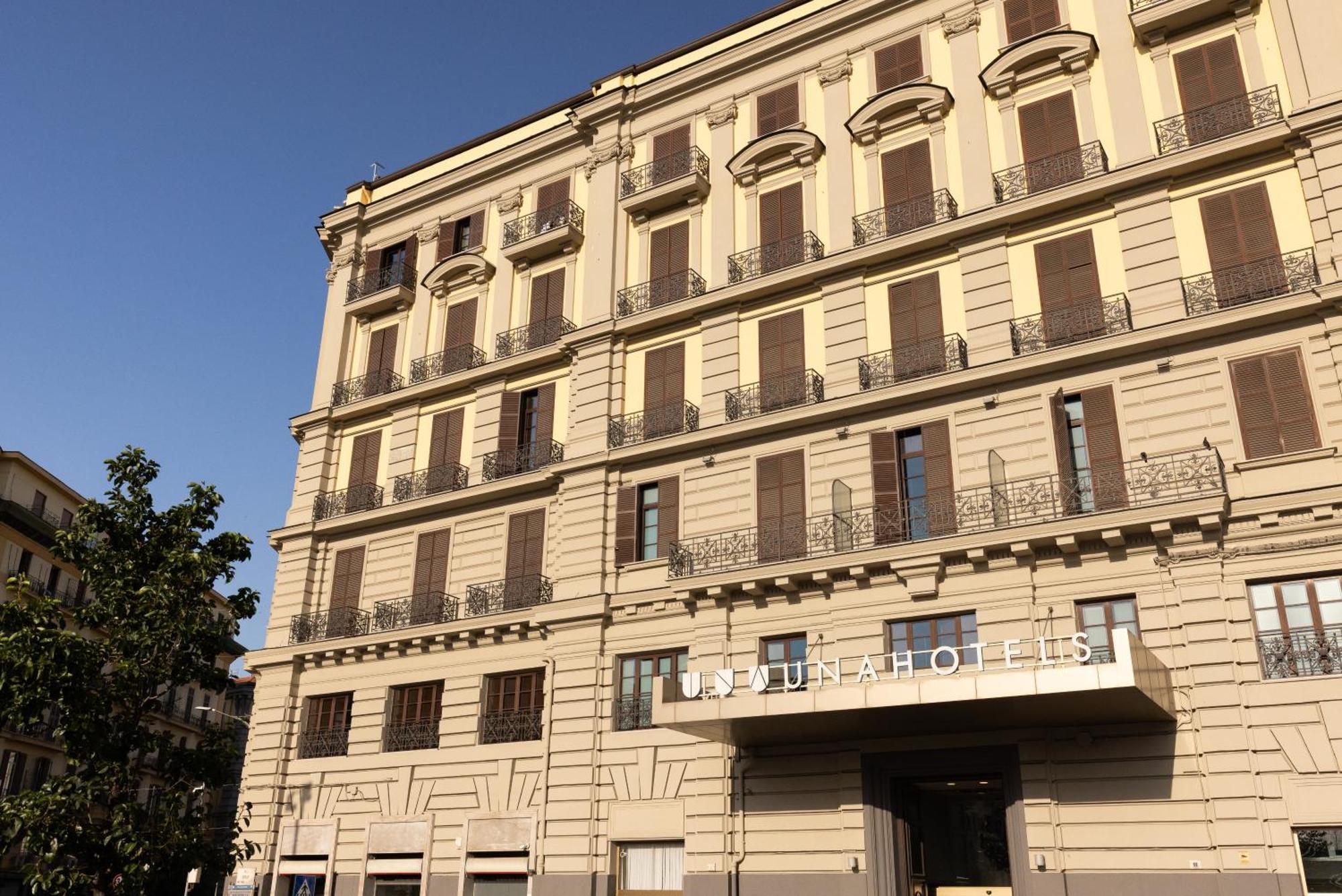 Unahotels Napoli Luaran gambar